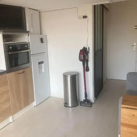 4 Couchages Le Mole 아그