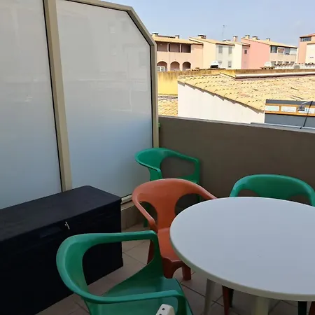 4 Couchages Le Mole * 아그